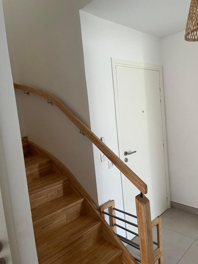 Duplex Piscine 3 Chambres Et Clim Proche Plages วิลนูฟ เลส์ มากูโลน ภายนอก รูปภาพ