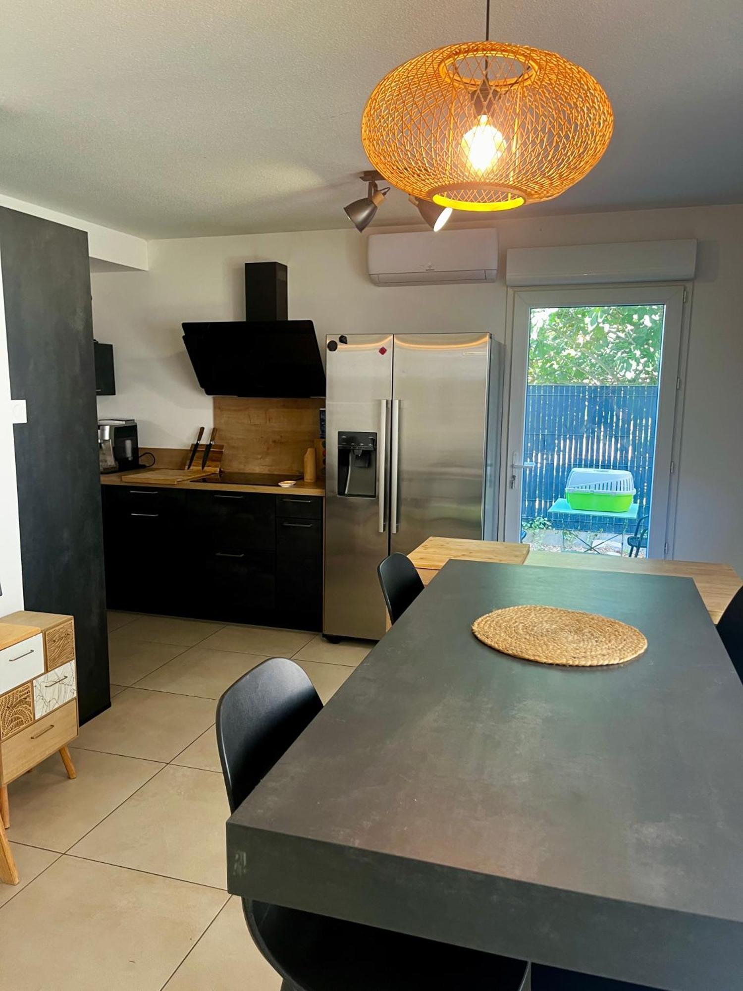 Duplex Piscine 3 Chambres Et Clim Proche Plages วิลนูฟ เลส์ มากูโลน ภายนอก รูปภาพ